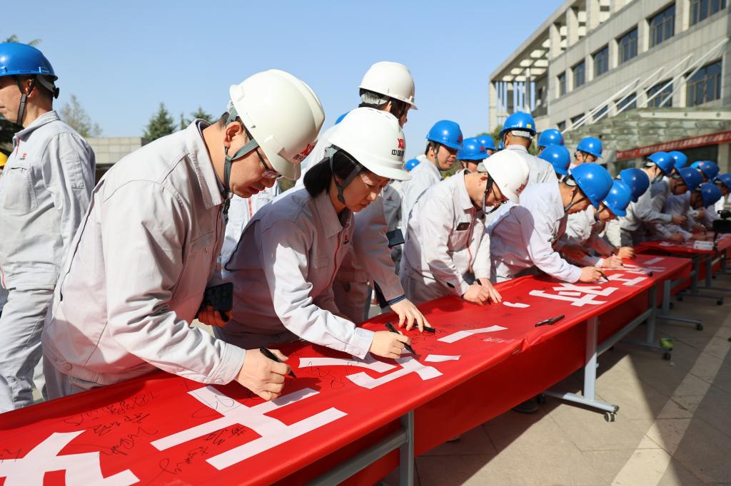 FD241EFDD0ED73918E2CDFED896_D9B34F71_19DD9